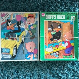 Vintage Daffy Duck puzzles